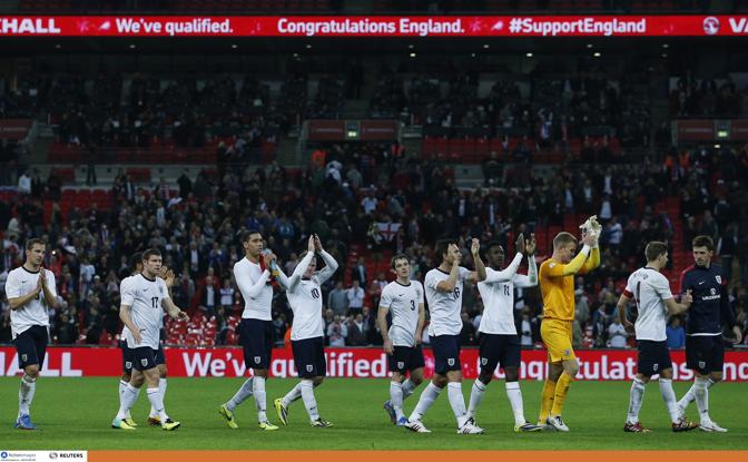 I giocatori ricevono l'applauso di Wembley: l'Inghilterra  al Mondiale. Action Images